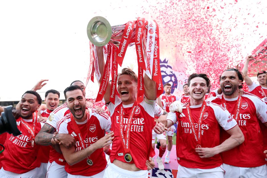 SunSport Unveils Game-Changing AI-Powered Match Centre and Live Blogs Just in Time for Tonight's Premier League Kickoff!