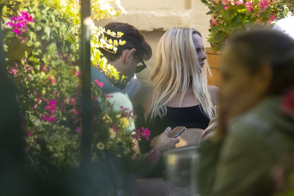 Matt Smiths boozy evening with fashion designer Jessica Horwell