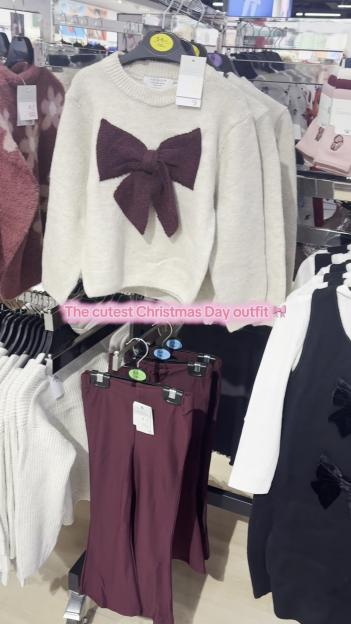 Mums Are Flocking to Primark for the Ultimate £14 Christmas Outfit for Their Kids!