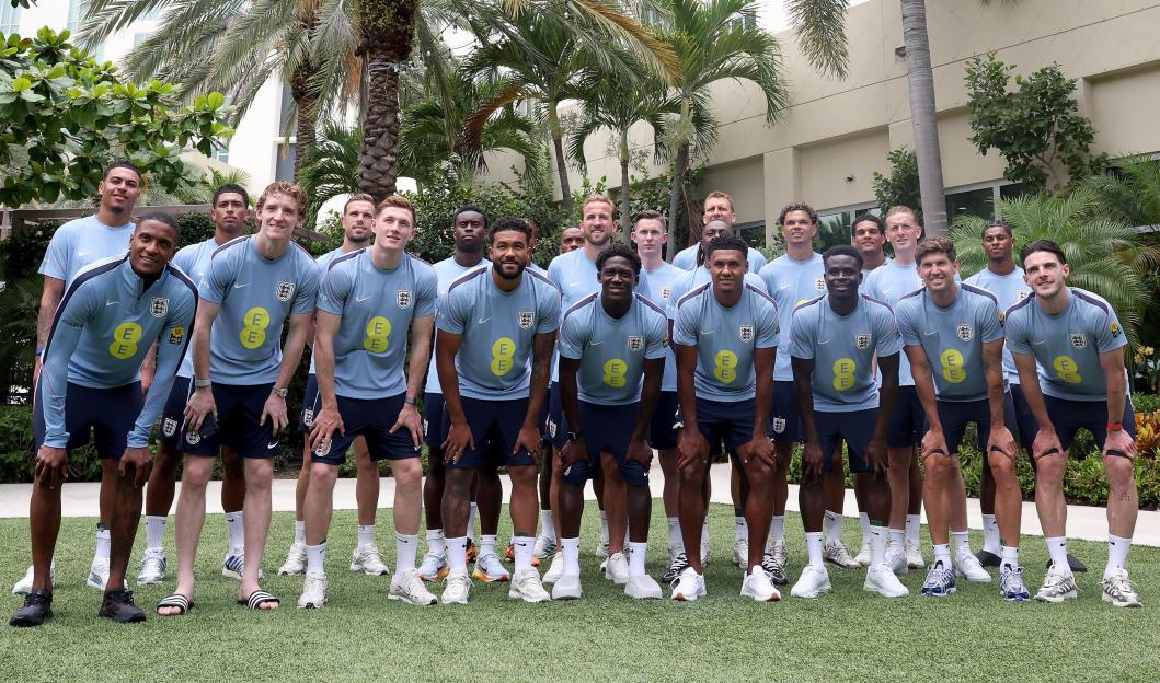 'Unleash Your Inner Lion: The Sun's Inspiring World Cup Call to England's Football Stars!'