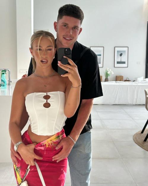 George Hirst and his girlfriend, Aela, take a selfie together.