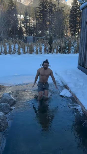 NINTCHDBPICT001053358210