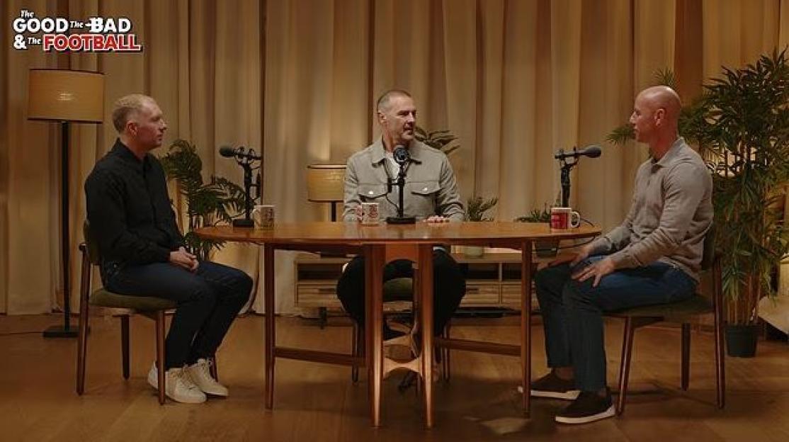 Paul Scholes and Nicky Butt Share Their Thoughts on Man Utd's Lisandro Martinez!