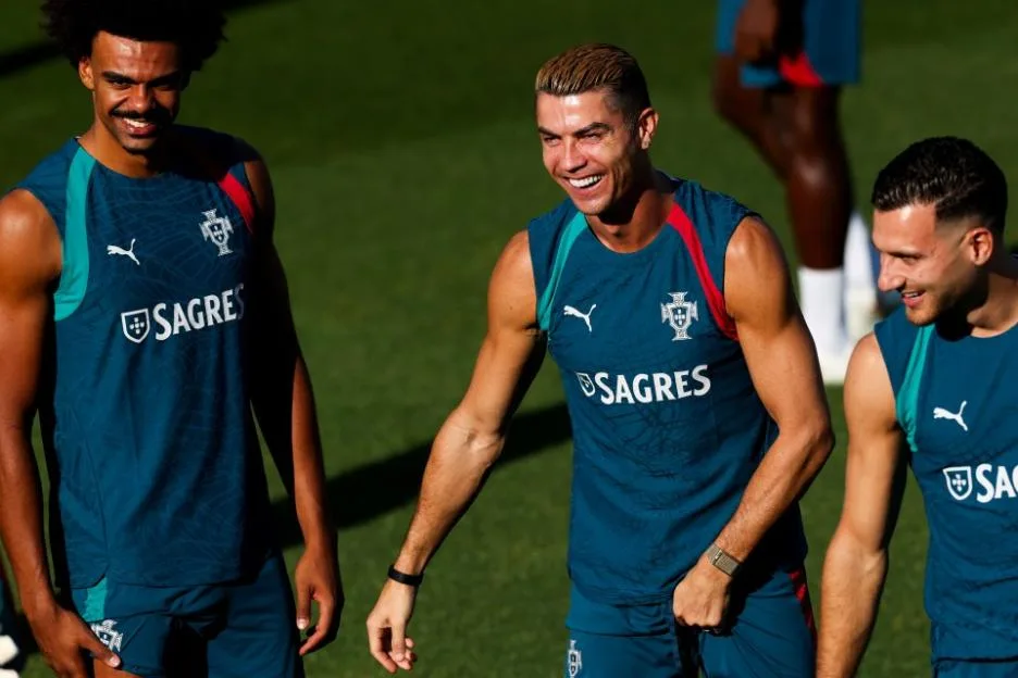 ‘I’ll tell you how big he is’ – Craig Bellamy reveals Cristiano Ronaldo story that left Wales boss with ‘jaw dropped’