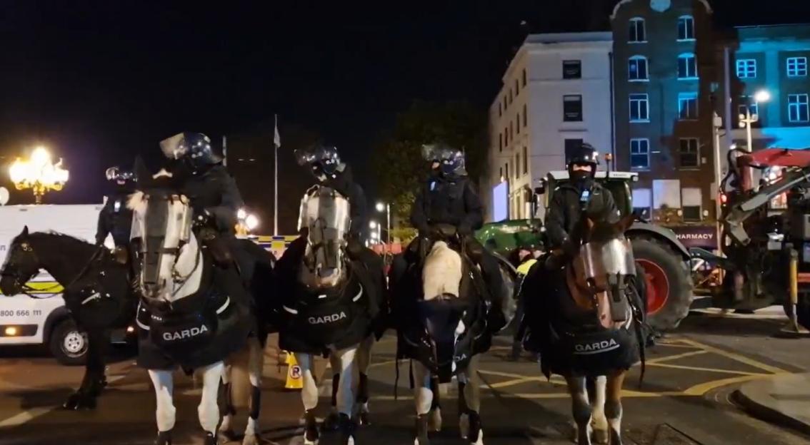 Gardaí on horseback during an overnight operation to remove fuel protesters in Dublin.