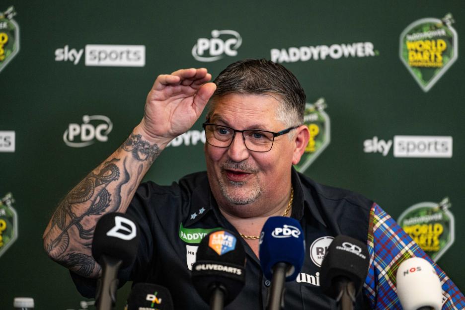 Paddy Power World Darts Championship, London, UK - 01 Jan 2026