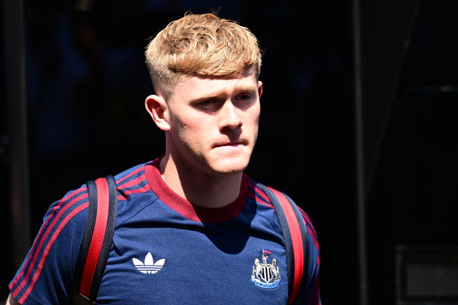 Man Utd Eye Lewis Hall Transfer as They Look to Take Advantage of Newcastle's Turmoil