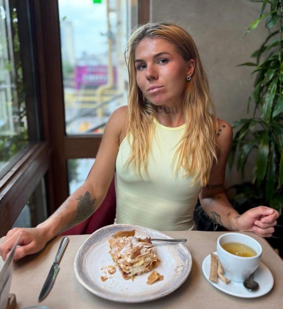 NINTCHDBPICT001052805359