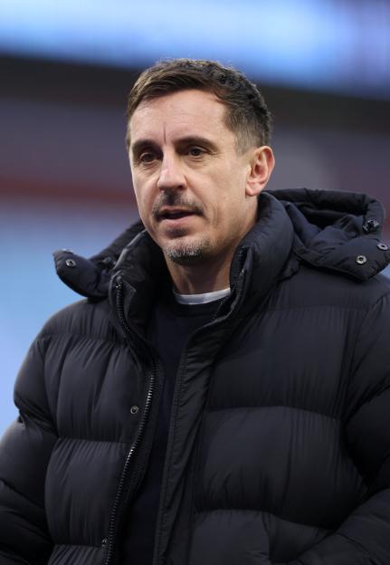 'Gary Neville Stunned by Ruben Amorim's Unconventional Man Utd XI in Final Minutes!'