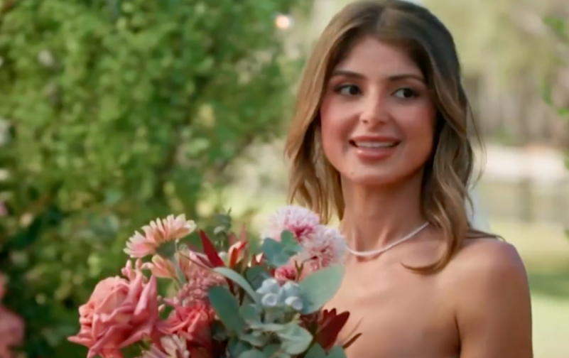 A bride arriving at an empty altar.