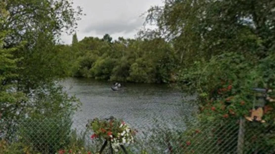Desperate Search Underway for 15-Year-Old Missing After Entering Nature Reserve Lake