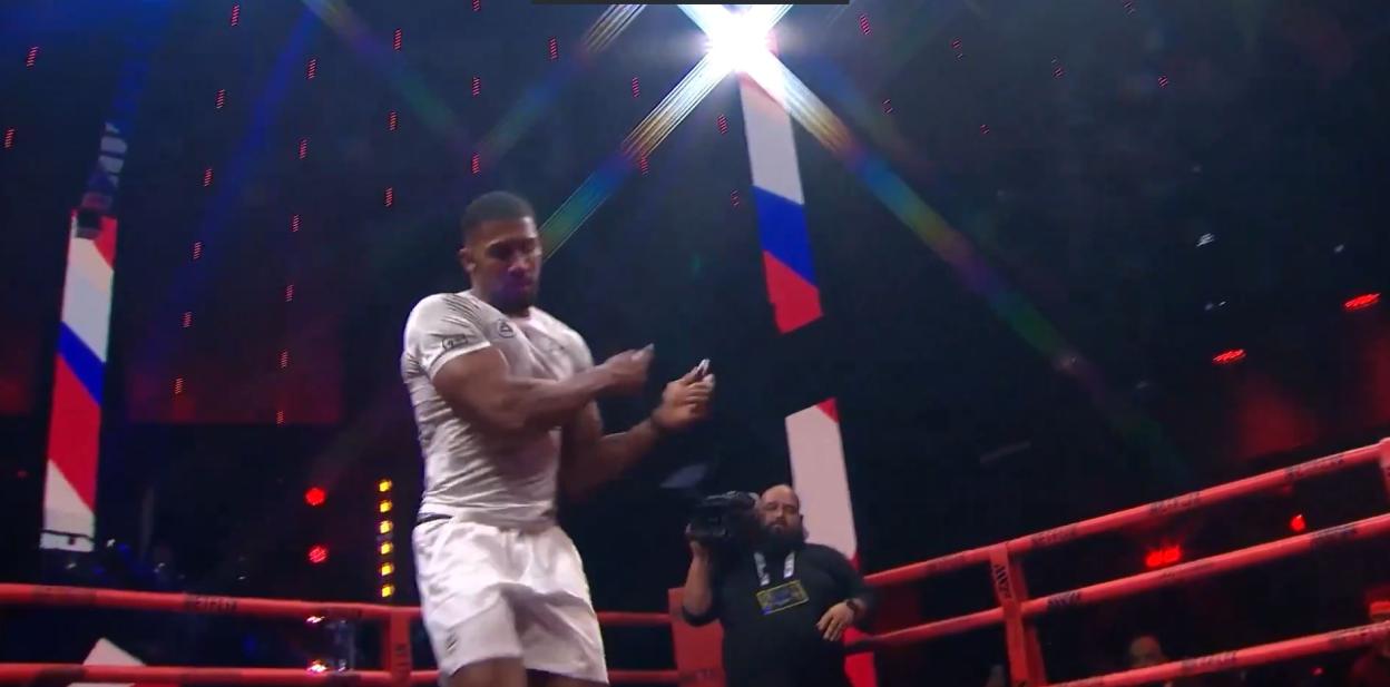 'Boxing Fans Rally Behind Jake Paul After Anthony Joshua's Open Workout Footage Drops'