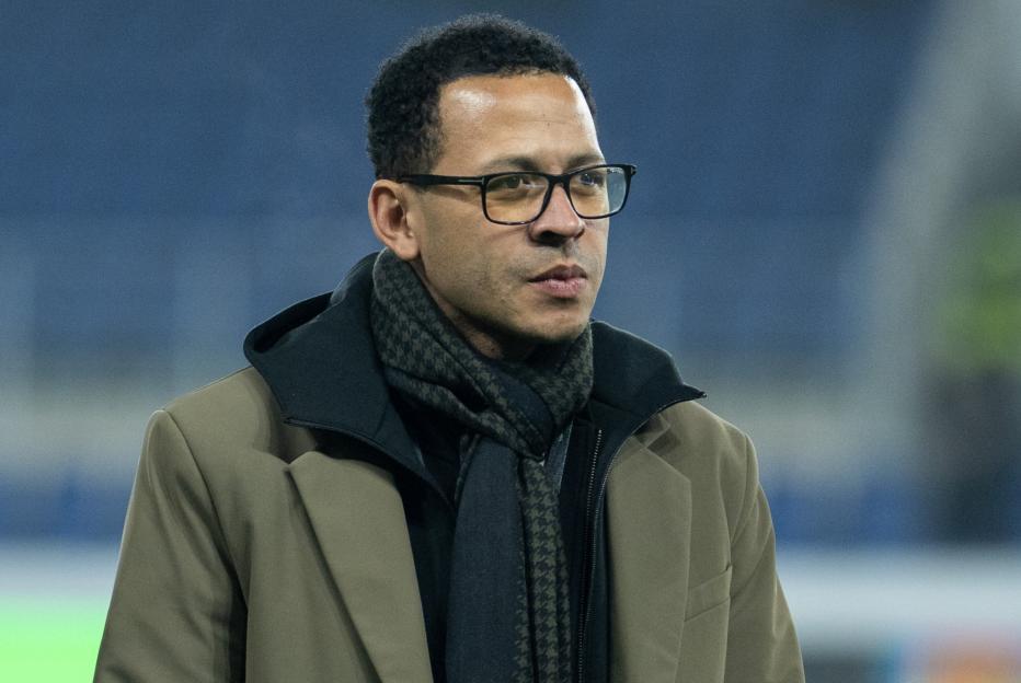 'Surprising Chelsea Star Liam Rosenior: How Wayne Rooney Shaped His Journey and an Unforgettable 10-Minute Dad Dismissal'