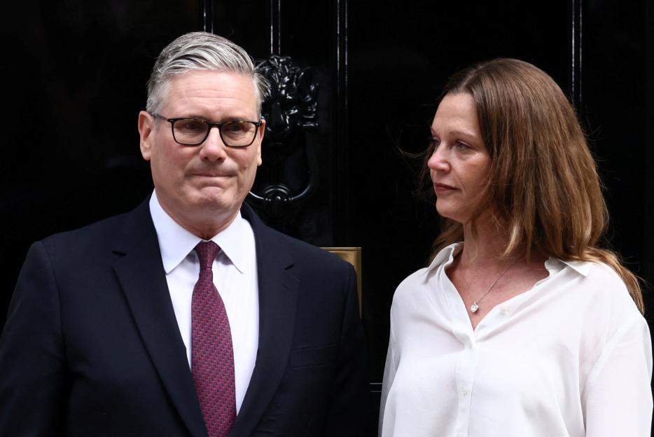 Meet Victoria, Keir Starmer's Wife: Discover Their Family and Children!