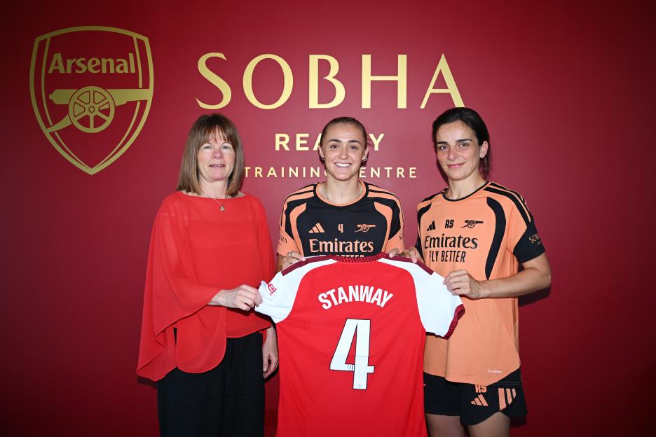 Arsenal Women Unveil New Signing