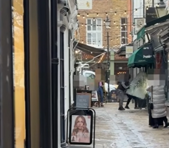 Jewel Thieves Sentenced to 15 Years for £225,000 Sledgehammer Smash-and-Grab Heist