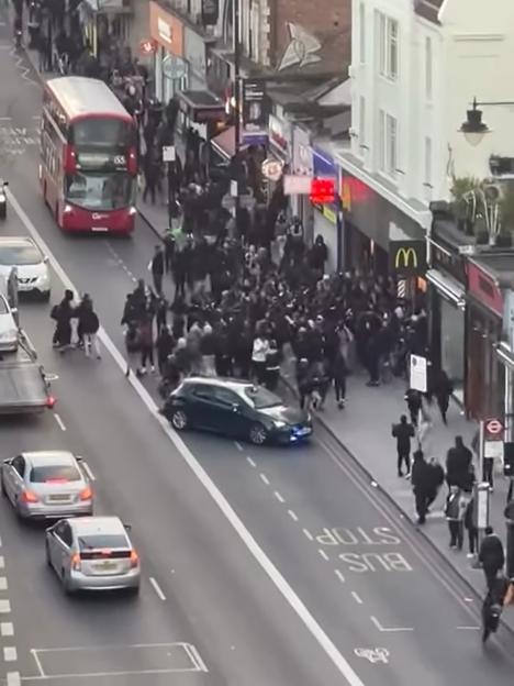 NINTCHDBPICT001070775641