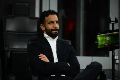 TNT Sports commentator tells Ruben Amorim to ‘stop talking’ as flop Man Utd boss admits ‘I’d rather fail big’