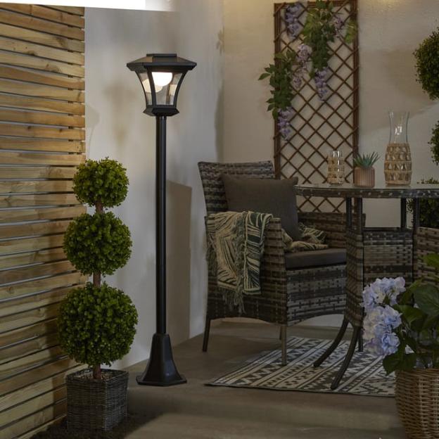 Transform Your Pathways with a Stunning Golden Glow for Just £10—Zero Running Costs!