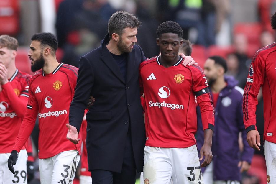 Kobbie Mainoo Shakes Off Ruben Amorim's Shadow as Man Utd Eyes New Midfield Partner for Rising Star