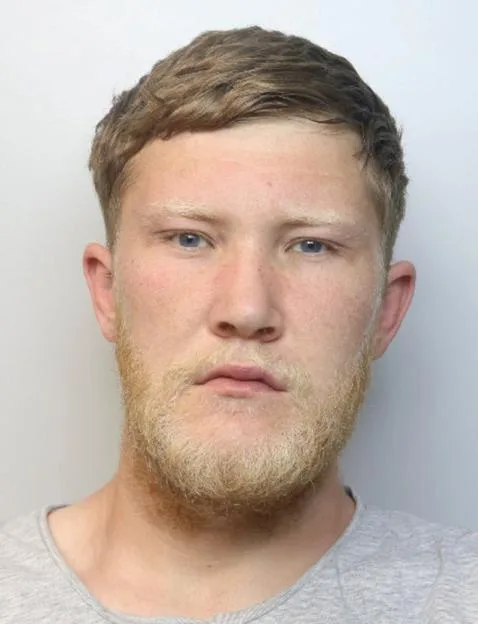 Moment balaclava thugs ambush man before knifing him to death