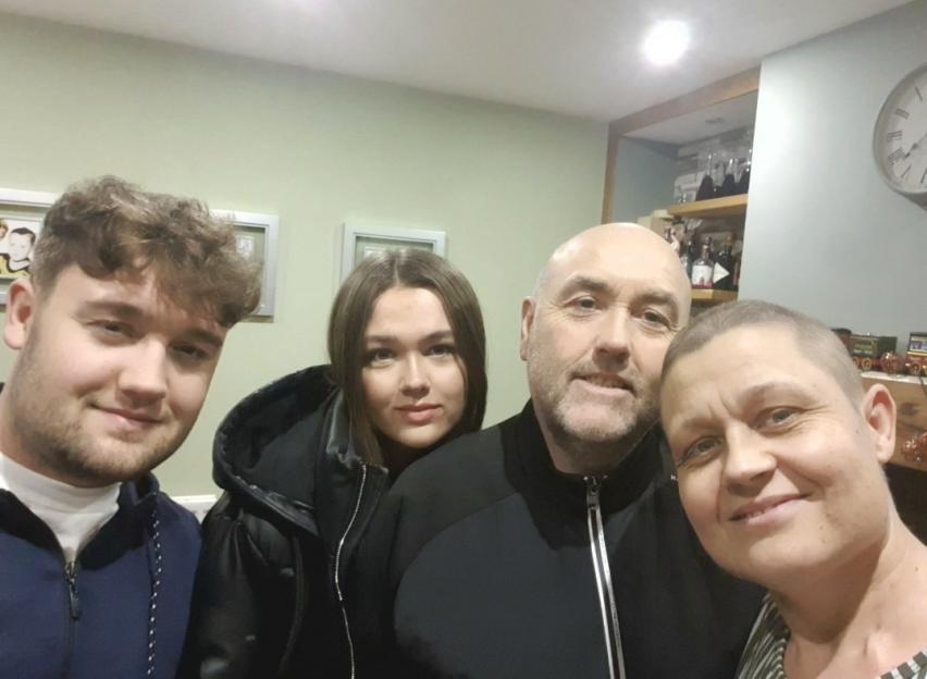 Mum's strange metallic taste in her mouth revealed as incurable cancer