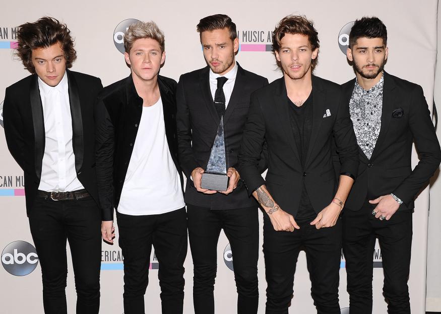 2013 American Music Awards - Press Room