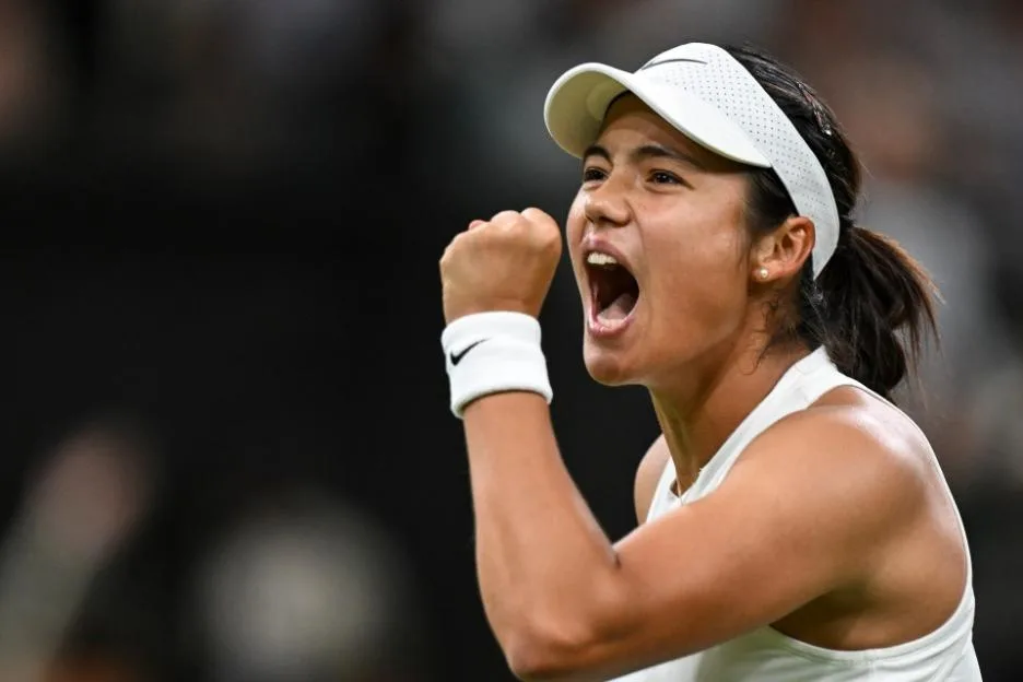 Wimbledon 2027 tickets and hotel package deals from only £348 to see top tennis stars at SW19