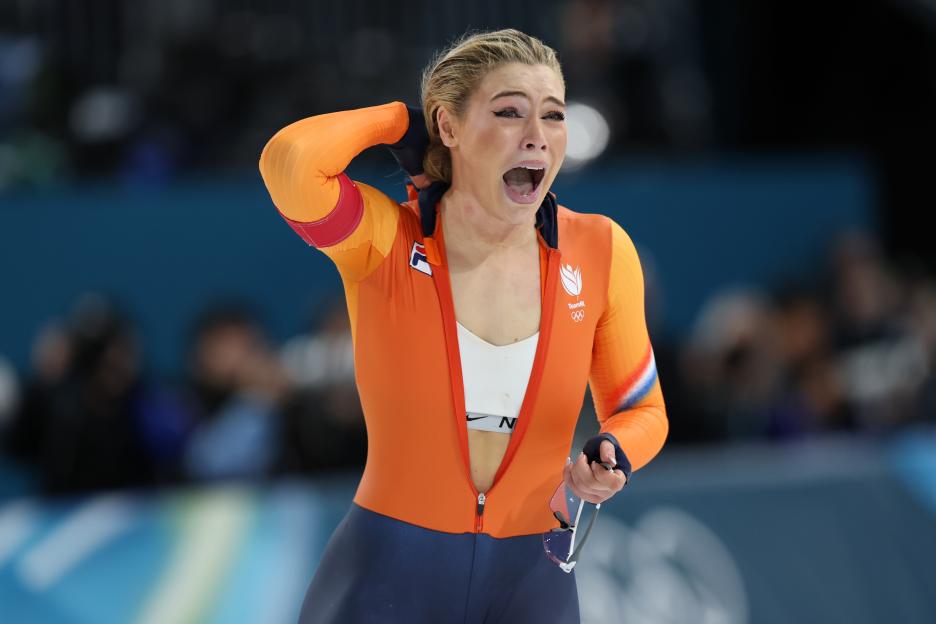Jutta Leerdam Shatters Cristiano Ronaldo's Record as Jake Paul's Fiancée's Olympic Skating Suit Fetches £170,000!