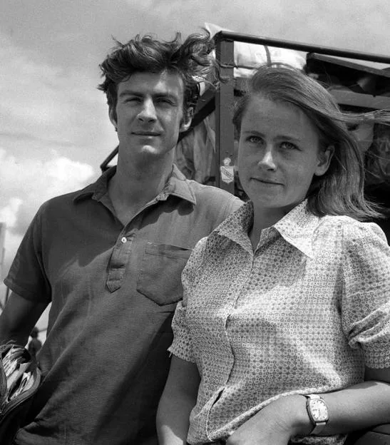 Captain Sir Ranulph Twistleton-Wykeham-Fiennes and his wife Virginia.
