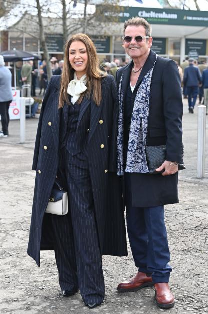 '5 Surprising Signs of Cancer That Can Be Mistaken for Fatigue as Lorna Luxe Shares Heartbreaking News of Husband John's Passing'