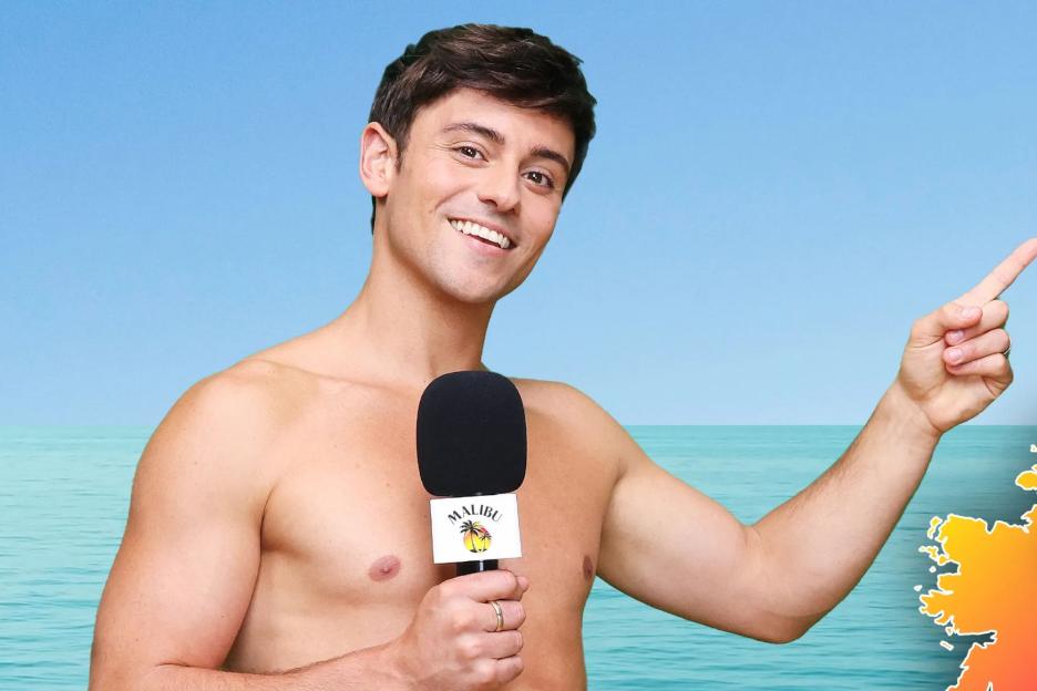 Tom Daley Gets Steamy: Interviewing Top Athletes in the Sauna for His New Podcast!