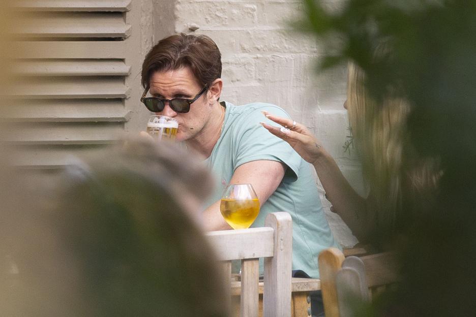 Matt Smiths boozy evening with fashion designer Jessica Horwell