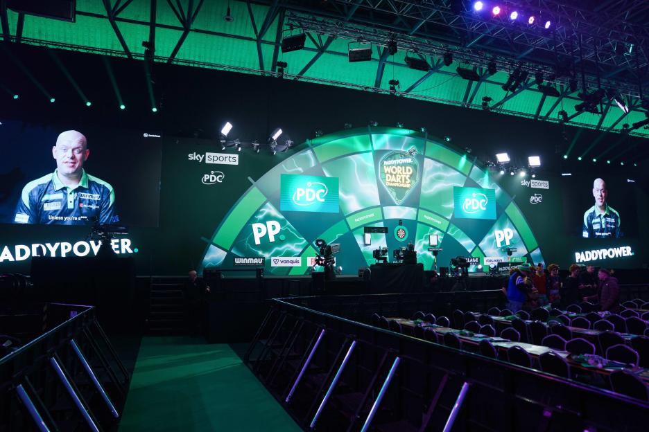 London, UK. 22nd Dec, 2025. A general view of Alexander Palace during the second round match between Darren Beveridge and Madars Razma in Paddy Power World Darts Championship at Alexandra Palace, London, England on 22 December 2025 Credit: Dylan Hepworth