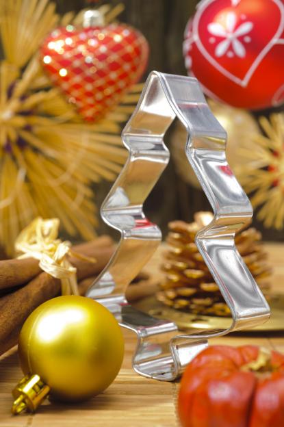 5 Must-Check Christmas Decorations Hiding in Your Loft – Including a Rare German Figure Worth £720!