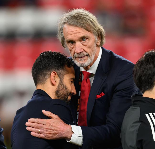 Bilbao, Spain. 21st May, 2025. Manchester United v Tottenham Hotspur - UEFA Europa League Final - Estadio de San Mames - Bilbao. Manchester United co-owner Sir Jim Ratcliffe consoles Ruben Amorim after defeat in the Europa League Final. Picture Credi