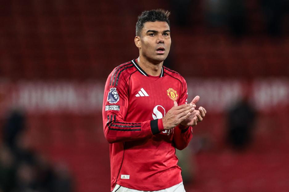 London, UK. 18th Apr, 2026. Casemiro of Manchester United during the Chelsea vs Manchester United Premier League match at Stamford Bridge, London. Picture credit should read: Paul Terry/Sportimage Credit: Sportimage Ltd/Alamy Live News