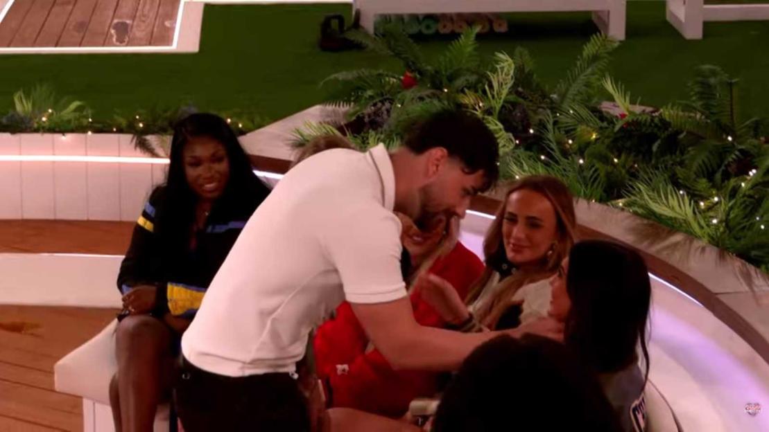 NINTCHDBPICT001051956743