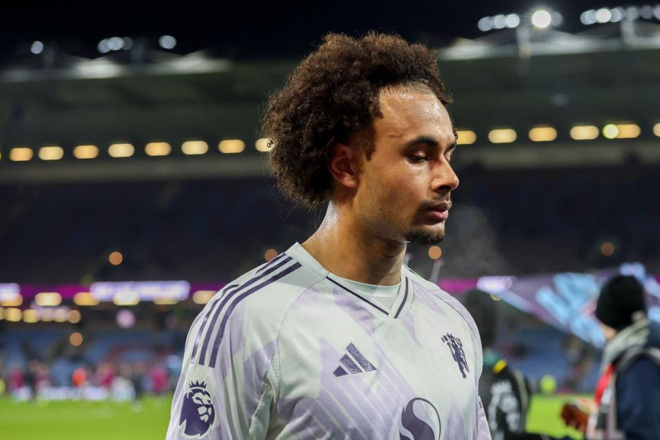 Burnley, UK. 07th Jan, 2026. Manchester United forward Joshua Zirkzee (11) after the Burnley v Manchester United Premier League match at Turf Moor, Burnley, England on 7 January 2026 Credit: Phil Duncan/Every Second Media Credit: Every Second Media/A