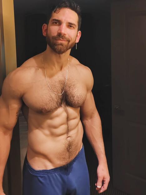 Duncan James and his boyfriend Alex Roque.