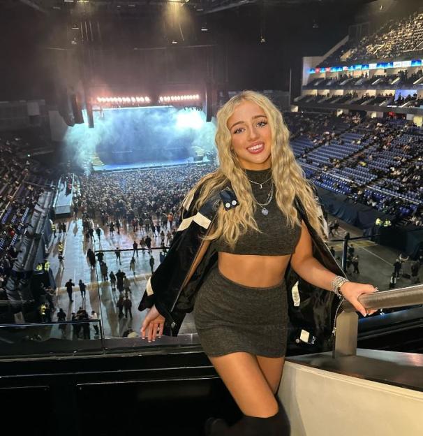 NINTCHDBPICT000829512520