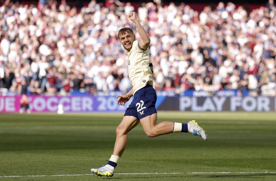 Premier League - West Ham United v Everton