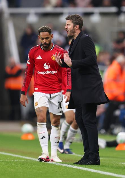 Man Utd Player Ratings: Matheus Cunha Shines at Newcastle, While Bryan Mbeumo Faces Continued Challenges Post-AFCON