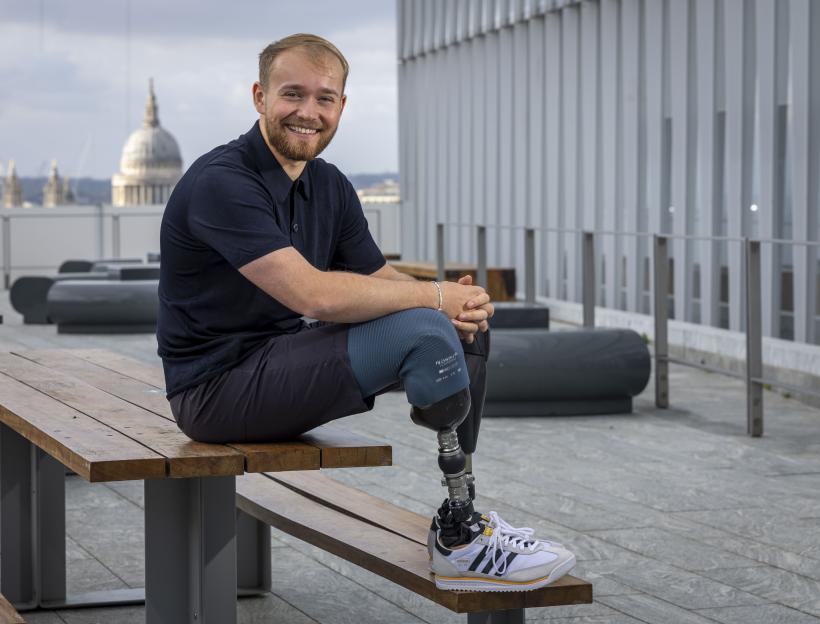 26-Year-Old Channel 4 Presenter Aims for LA 2028 Paralympics After Shattering Ironman World Record!