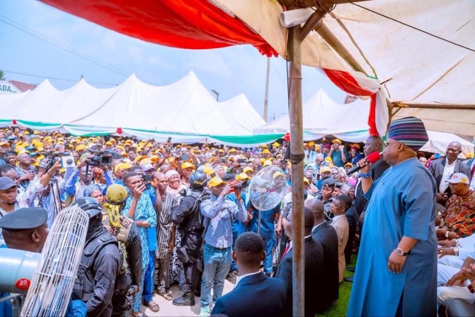 Six Representatives Switch Allegiance to Accord Party in Osun