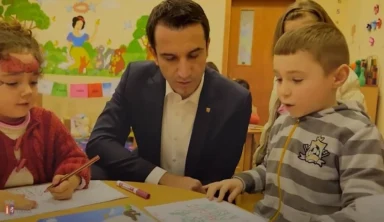 Jailed Albanian mayor uses AI video of himself to pledge free school meals from behind bars