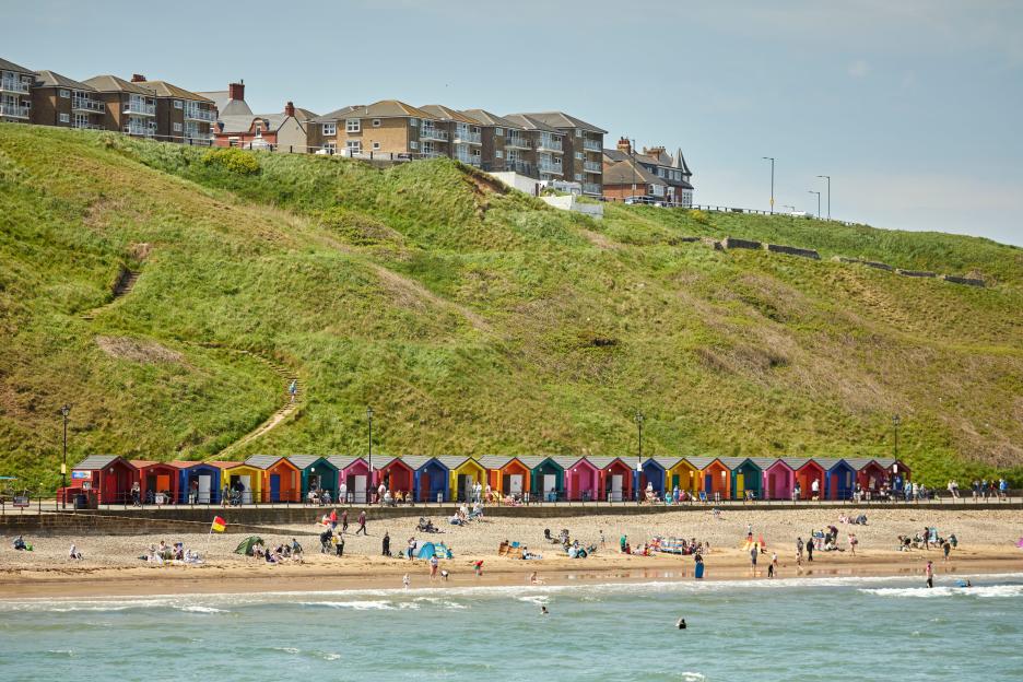 Saltburn-by-the-Sea, seaside town in Redcar and Cleveland, North Yorkshire, England. BEACH AND HUTS