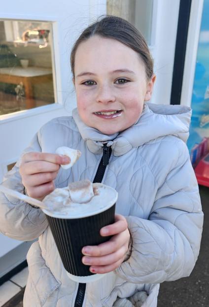 Girl dies after suspected eye strain from playing Roblox turned out to be tumour