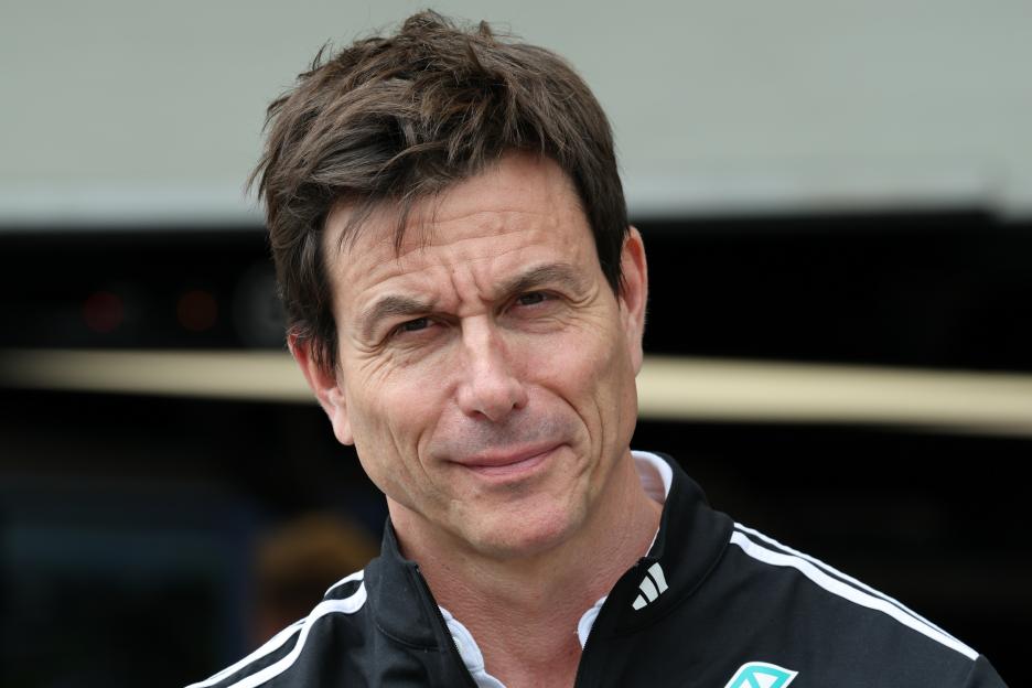 Toto Wolff in High-Stakes Negotiations to Sell Stake in Mercedes F1 Team for £4.5 Billion to Secret Buyer