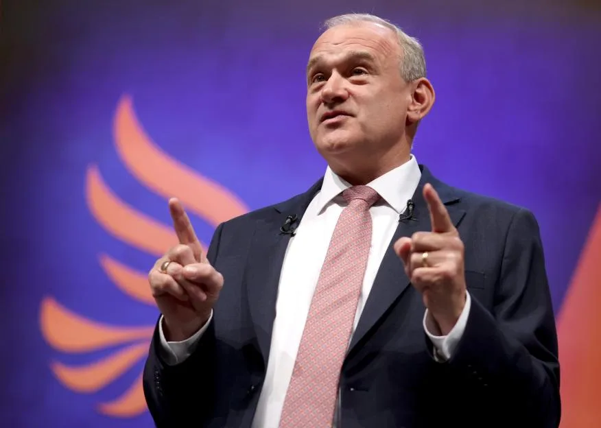 Ed Davey promises Brits £680 tax cut – but £17bn giveaway relies on EU deal delivering economic boom